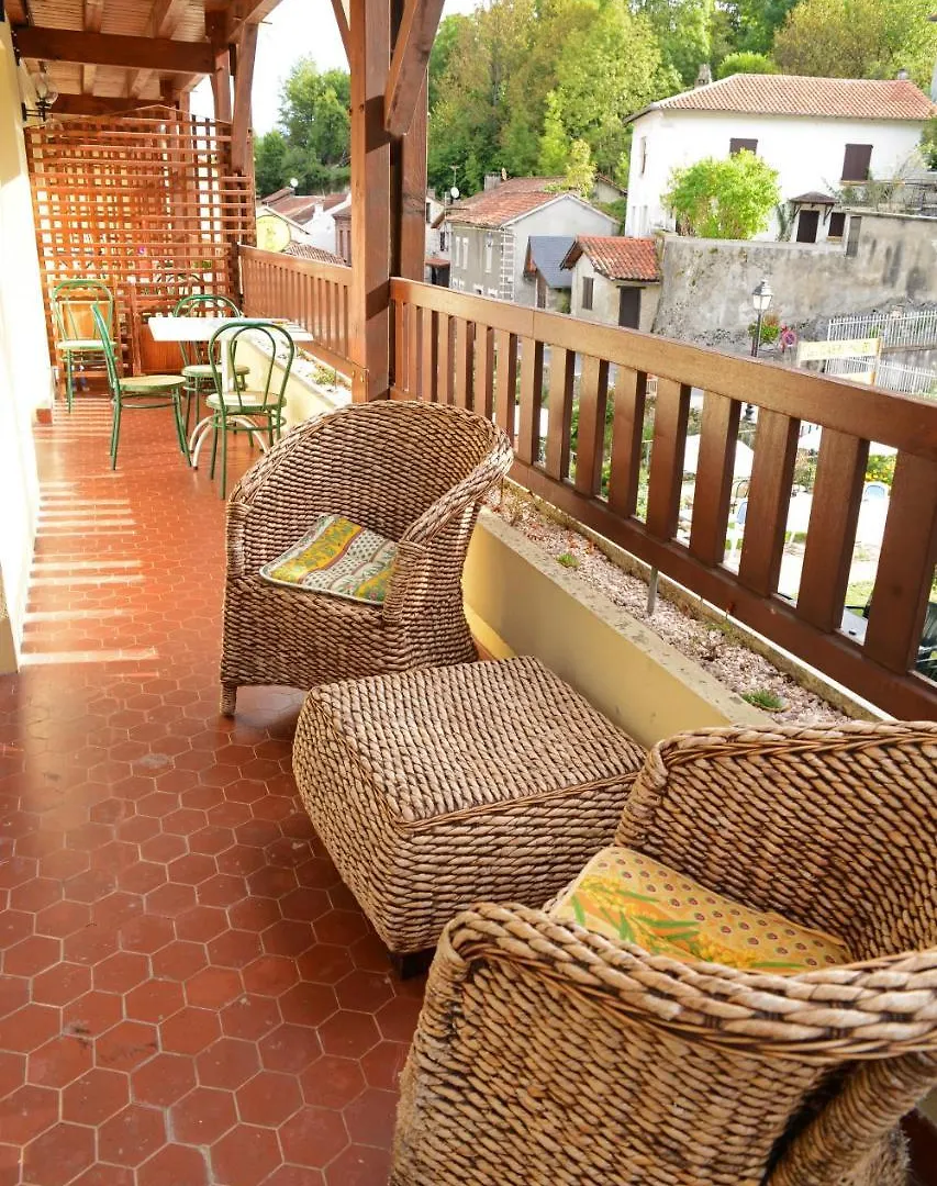 Les Olivier Pub, Brasserie Et B&B Mauleon-Barousse
