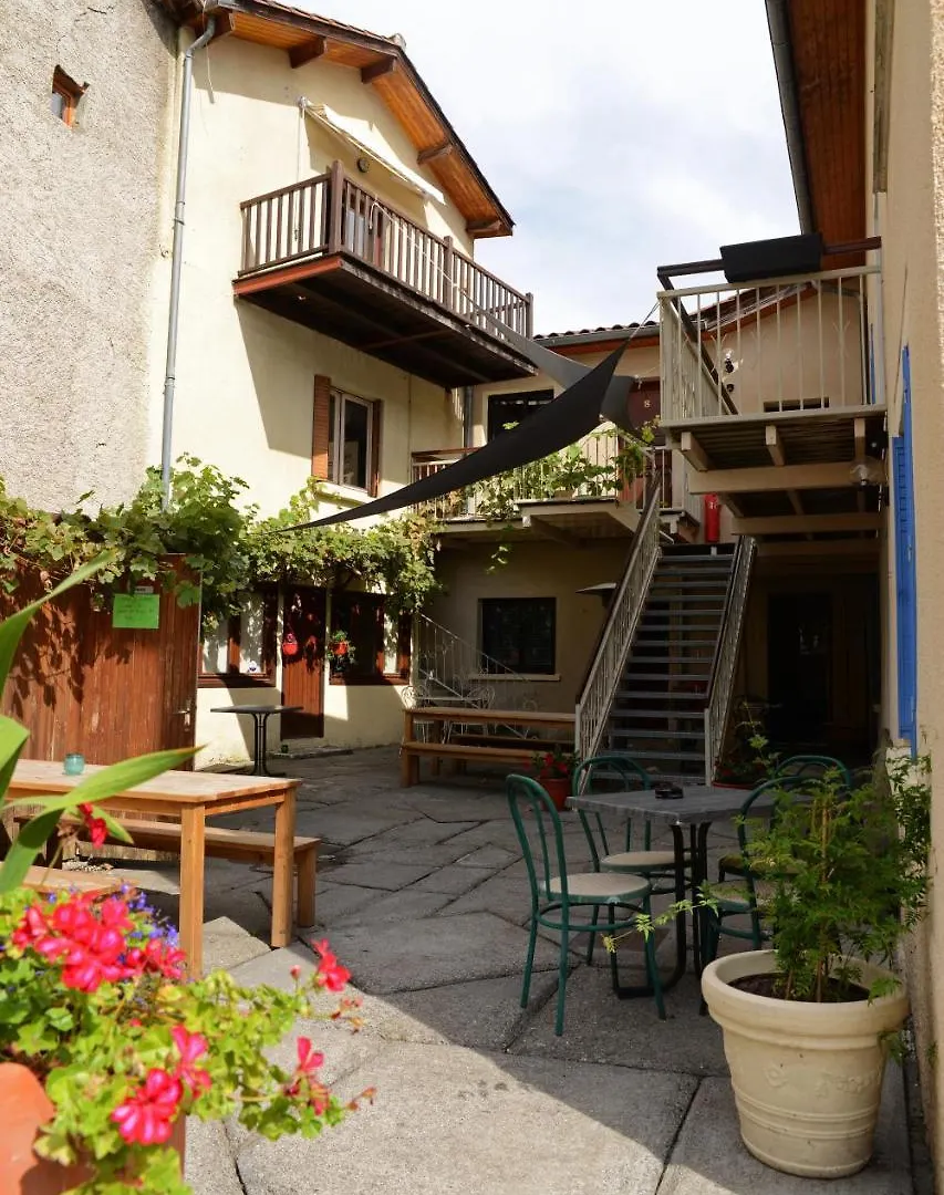 Les Olivier Pub, Brasserie Et B&B Bed & Breakfast